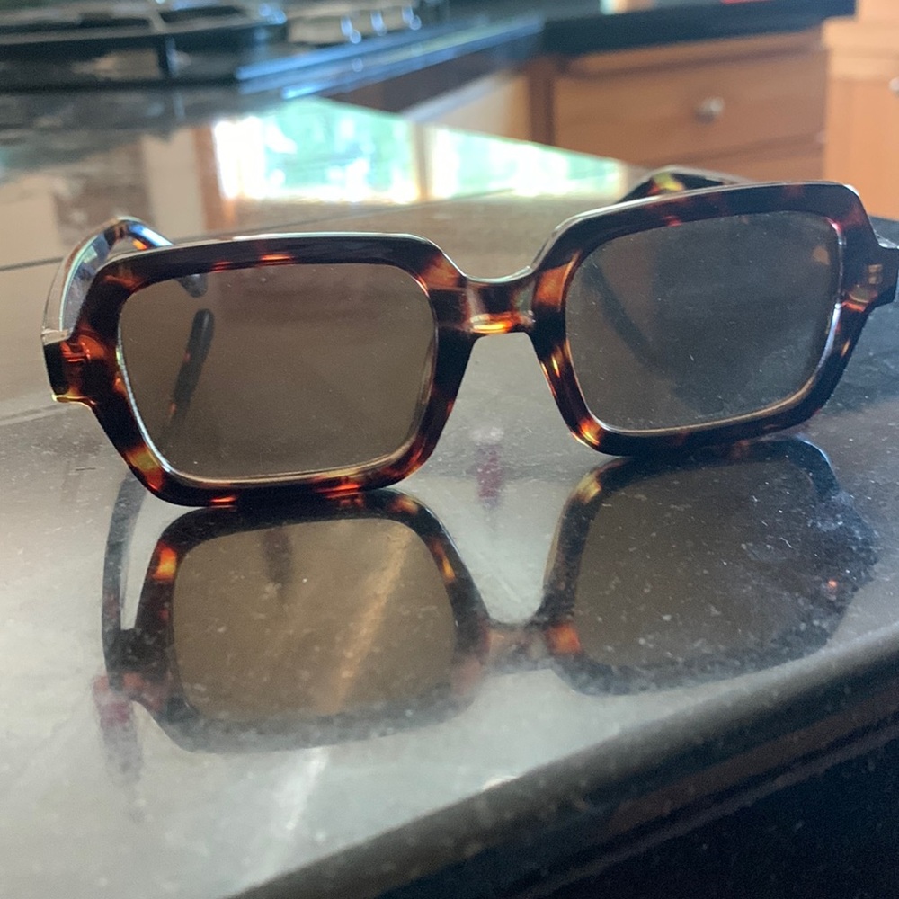 UO sunglasses